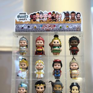 โมเดลสุดเอ็กซ์คลูซีฟจาก เดชอสูรขันแก้วนพเก้า”